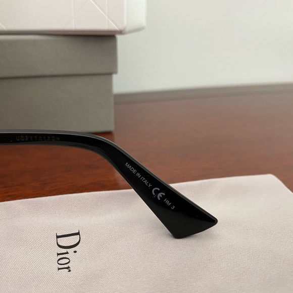 Dior sunglasses - Picture 10 of 11